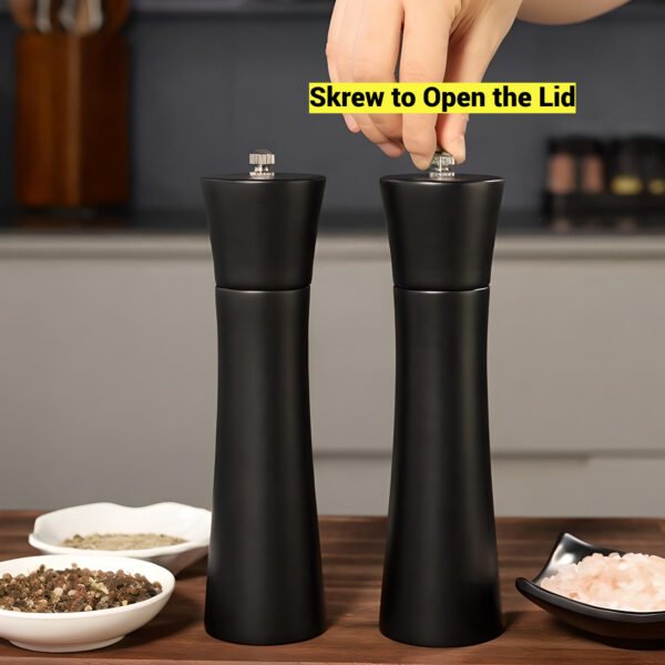 Minimalistic Black Pepper&Salt Grinder Set