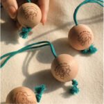 5pcs Cedar Wood Closet Ball Set – Natural Moth Repellent & Wardrobe Freshener