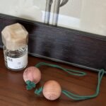 5pcs Cedar Wood Closet Ball Set – Natural Moth Repellent & Wardrobe Freshener